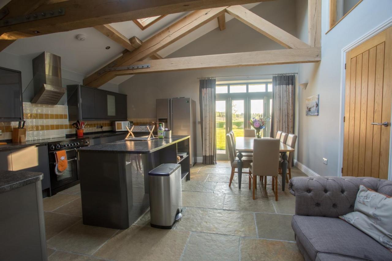 Keld Barn, Low Ploughlands Holiday Lets Kirkby Stephen Extérieur photo