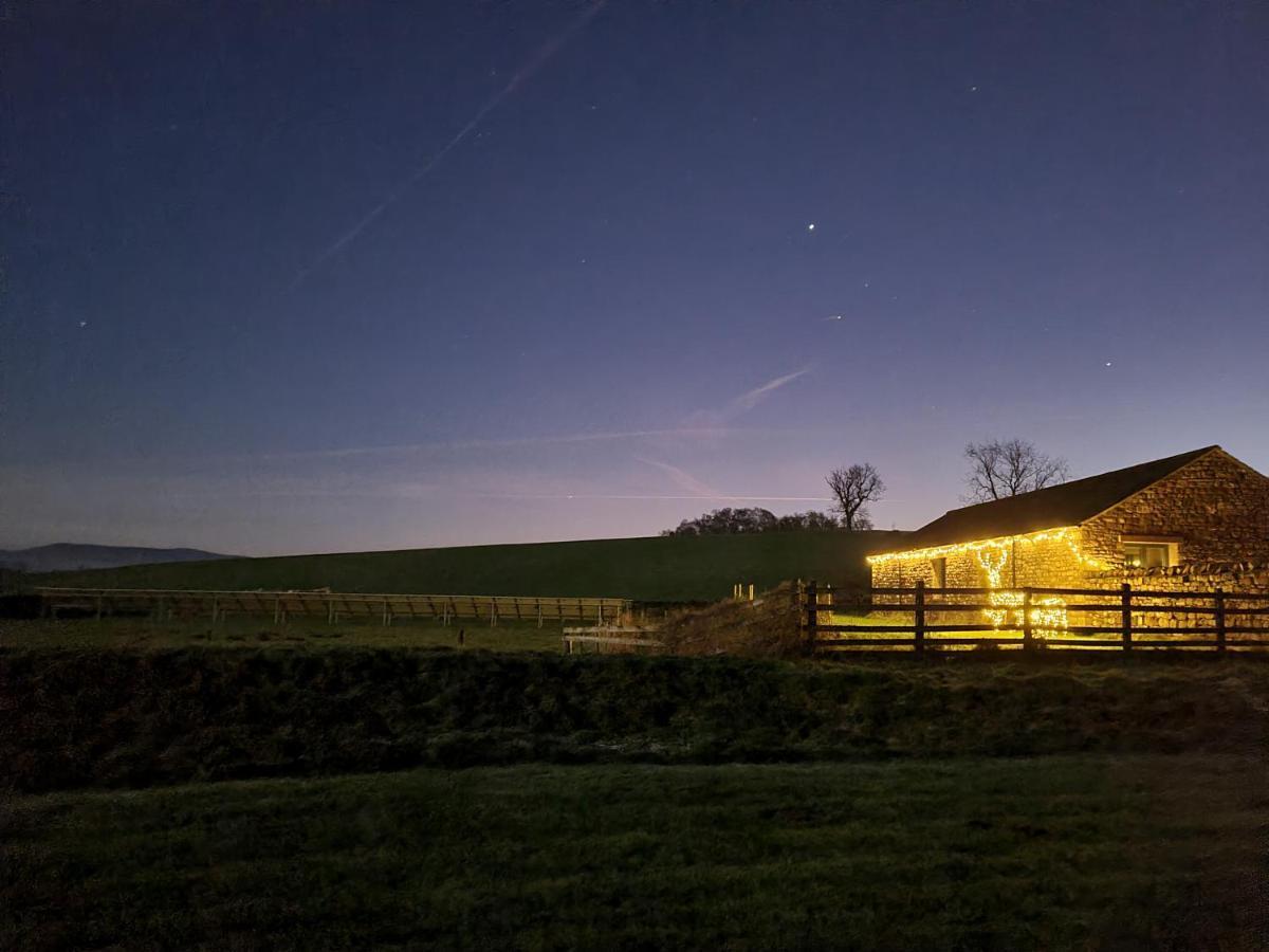 Keld Barn, Low Ploughlands Holiday Lets Kirkby Stephen Extérieur photo